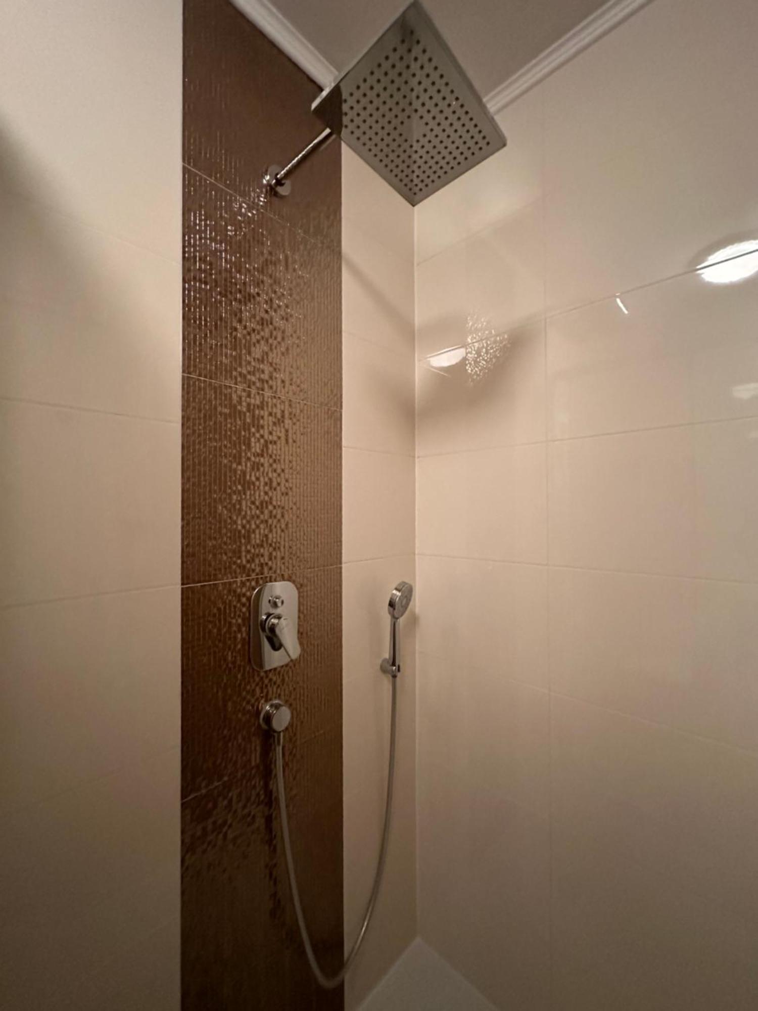 Harmony Vir Luxurioes Ausgestattete Ferienwohnung Mit 65M2 Buitenkant foto