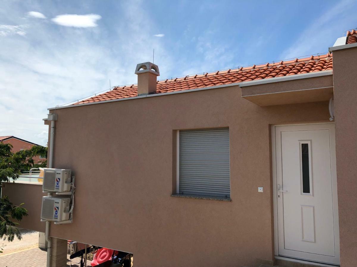 Harmony Vir Luxurioes Ausgestattete Ferienwohnung Mit 65M2 Buitenkant foto